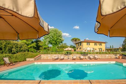 Villa Con Lago